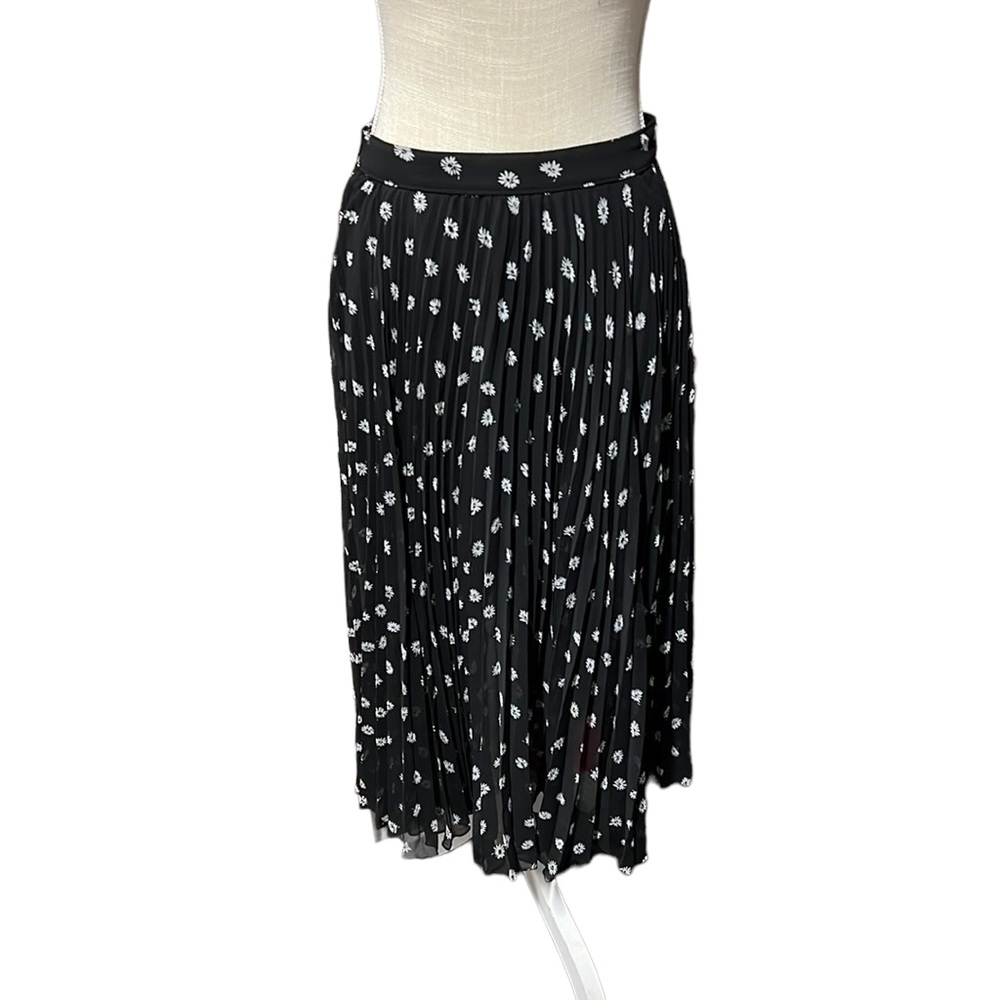 NWT Abercrombie & Fitch Skirt Midi Pleated Chiffon Black White Floral Womens M